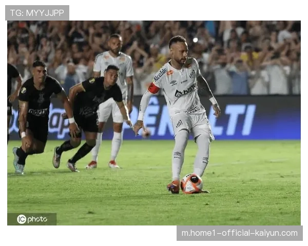 内马尔复出即梅开二度建功 助桑托斯取得新赛季联赛首胜 内马尔复出即梅开二度建功 助桑托斯取得新赛季联赛首胜